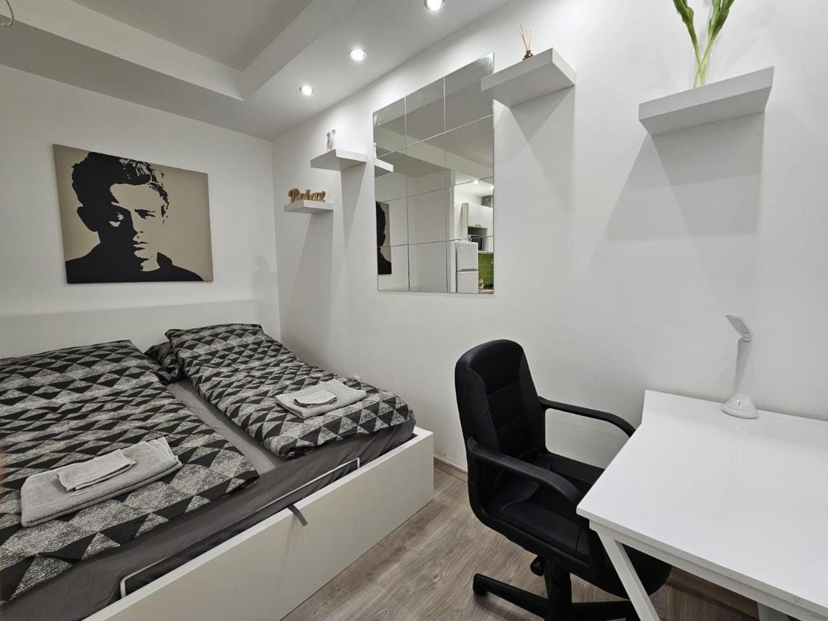 Smart Studio In The Heart Of بودابست المظهر الخارجي الصورة